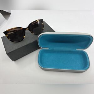 New Old Stock 2015-2016 Warby Parker Laurel Sunglases 16 256 49-22-140 Tortoise